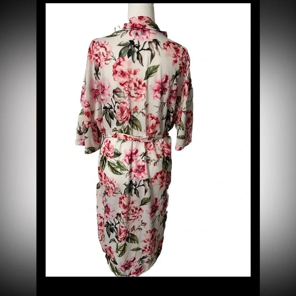 Show Me Your MUMU Intimates Brie Rose Robe One Size